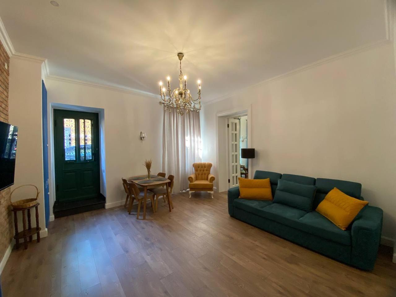 Apartments Margarita Tbilisi ภายนอก รูปภาพ