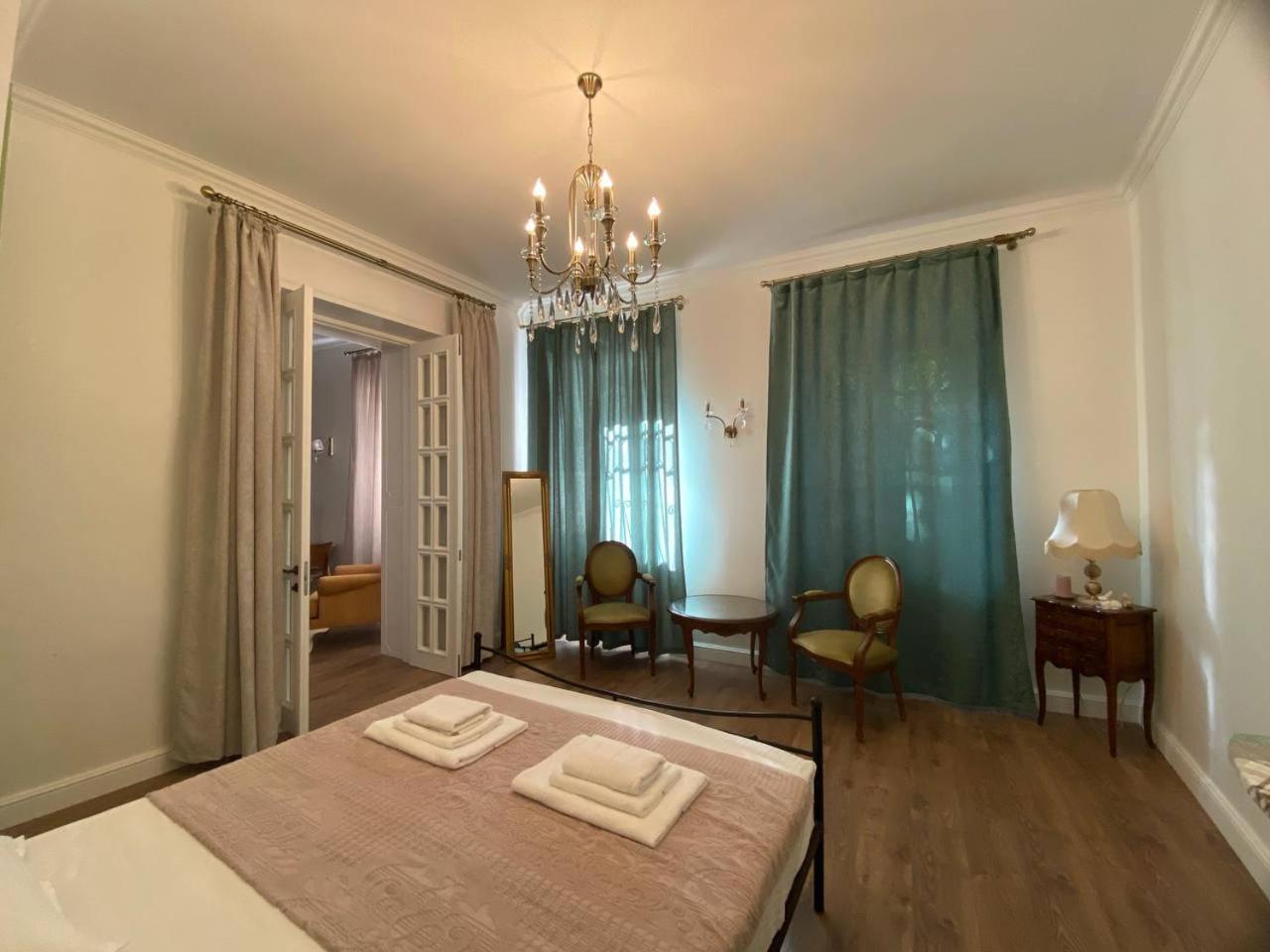 Apartments Margarita Tbilisi ภายนอก รูปภาพ